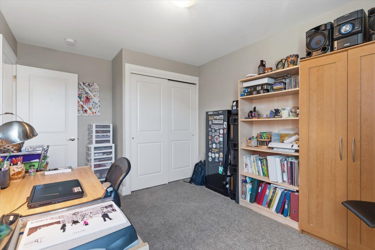 Staircase Photo of 44695 Anglers Boulevard, Chilliwack, BC