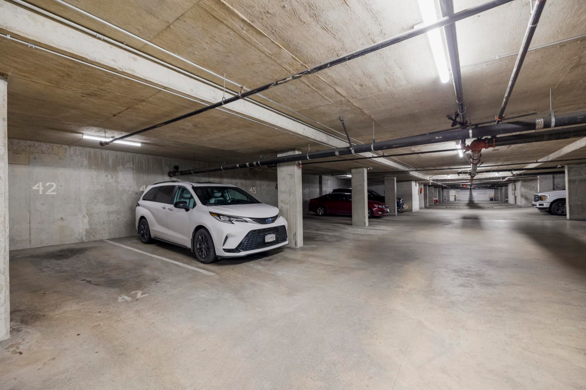 Backyard Photo of 328 13277 108 Avenue, Surrey, BC