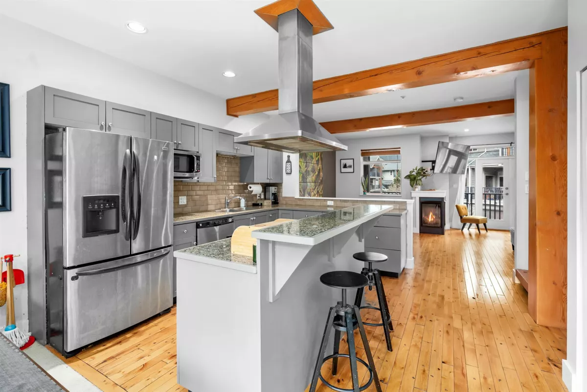 Family Room Photo of 19 39758 Government Road, Squamish, BC