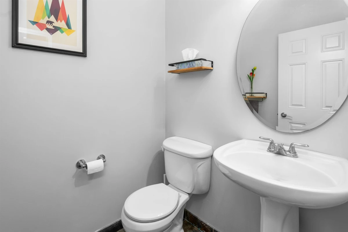 Garage Interior Photo of 19 39758 Government Road, Squamish, BC