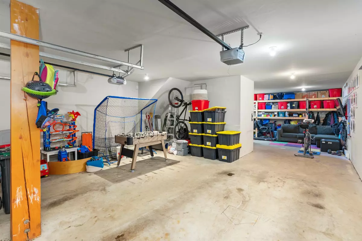 Hot Tub / Spa Photo of 19 39758 Government Road, Squamish, BC