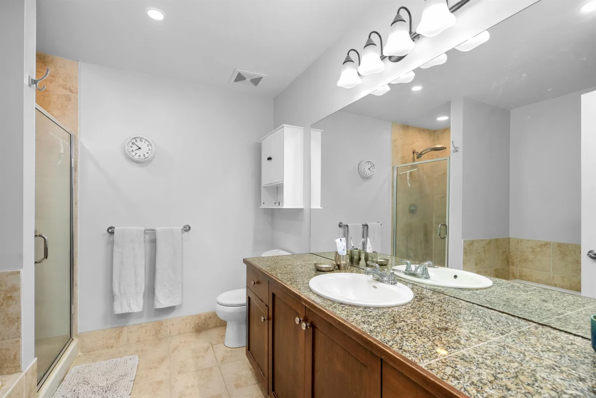 Mudroom Photo of 19 39758 Government Road, Squamish, BC