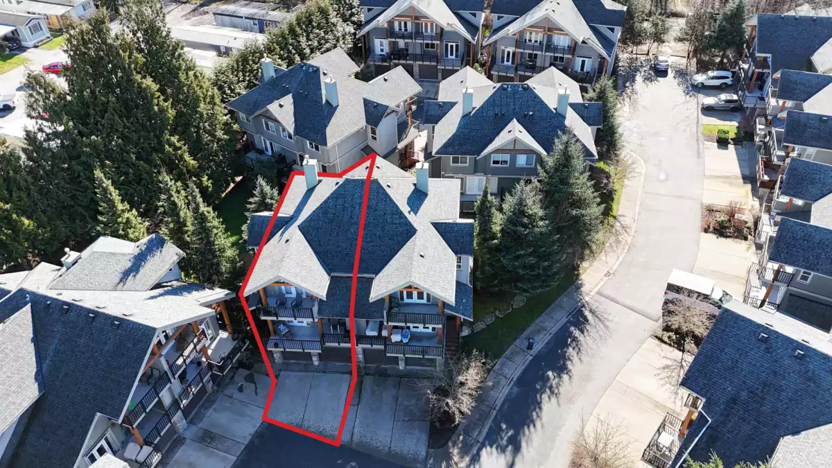 Street View Photo of 19 39758 Government Road, Squamish, BC