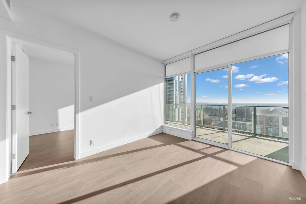 Primary Bedroom Photo of 1505 6511 Sussex Avenue, Burnaby, BC