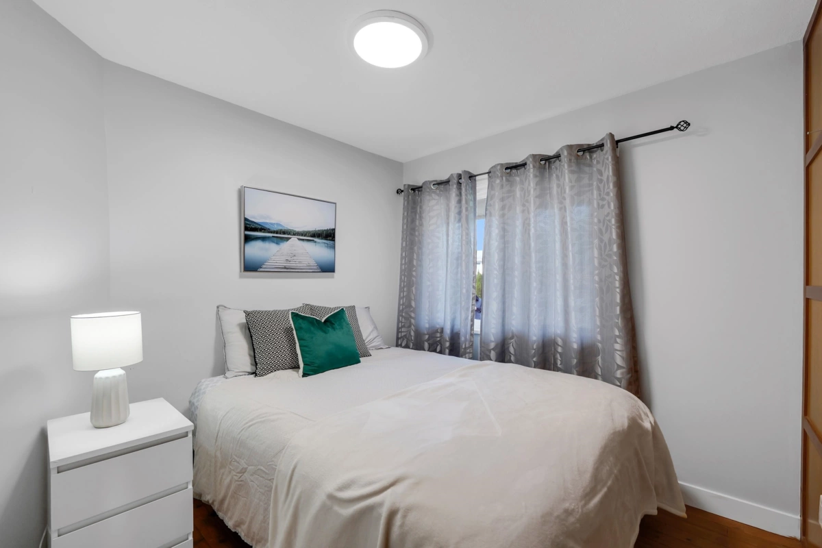 Bedroom 3 Photo of 2026 Garibaldi Way, Squamish, BC