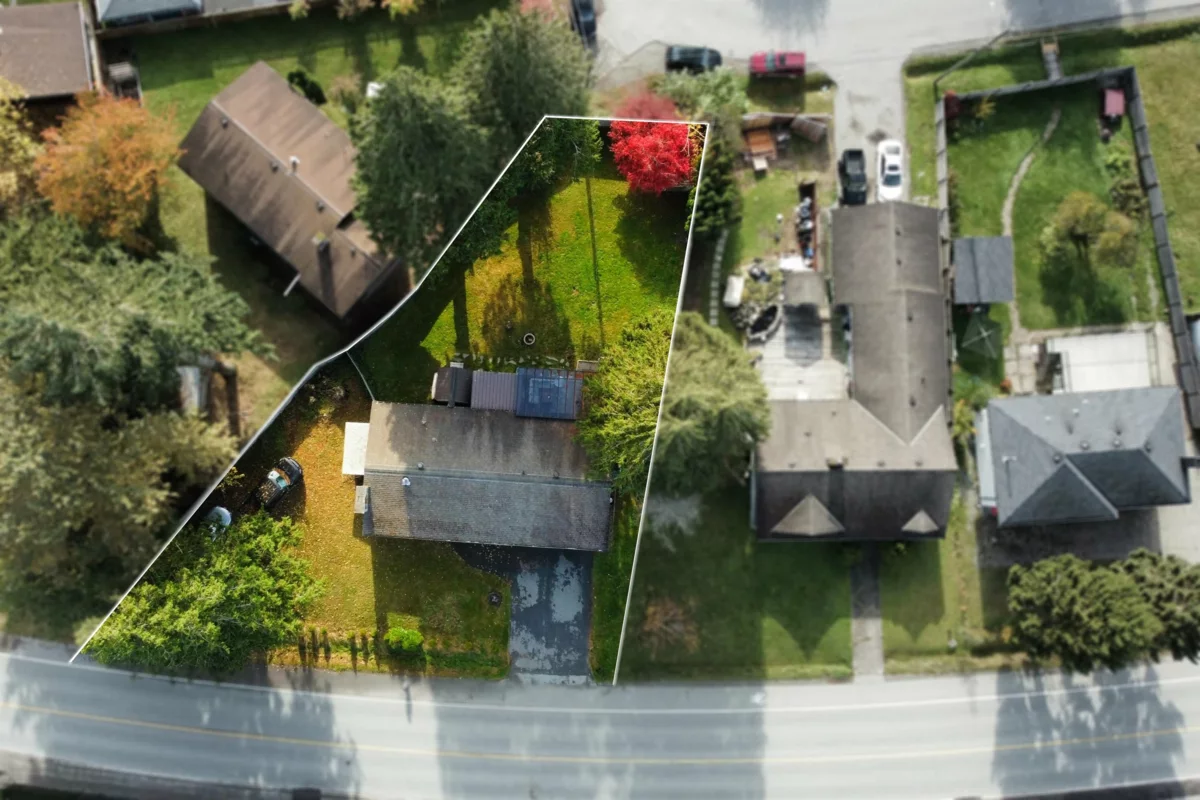 Front Yard Photo of 2026 Garibaldi Way, Squamish, BC