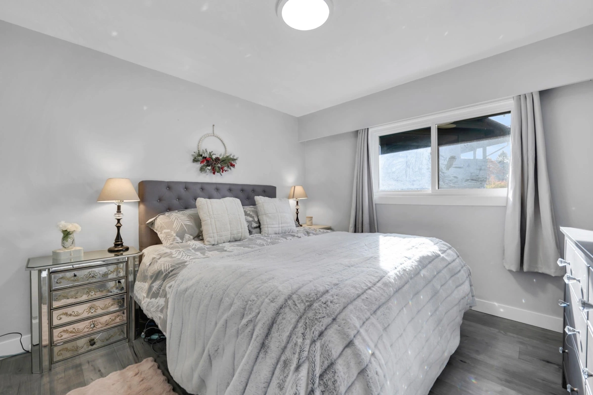 Primary Bedroom Photo of 2026 Garibaldi Way, Squamish, BC