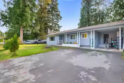 2026 Garibaldi Way, Squamish, BC, Brackendale — 3 bed single family residence for sale