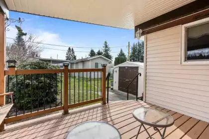 Entry Foyer Photo of 43 31313 Livingstone Avenue, Abbotsford, BC