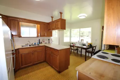 Laundry Room Photo of 4824 248 Street, Langley, BC