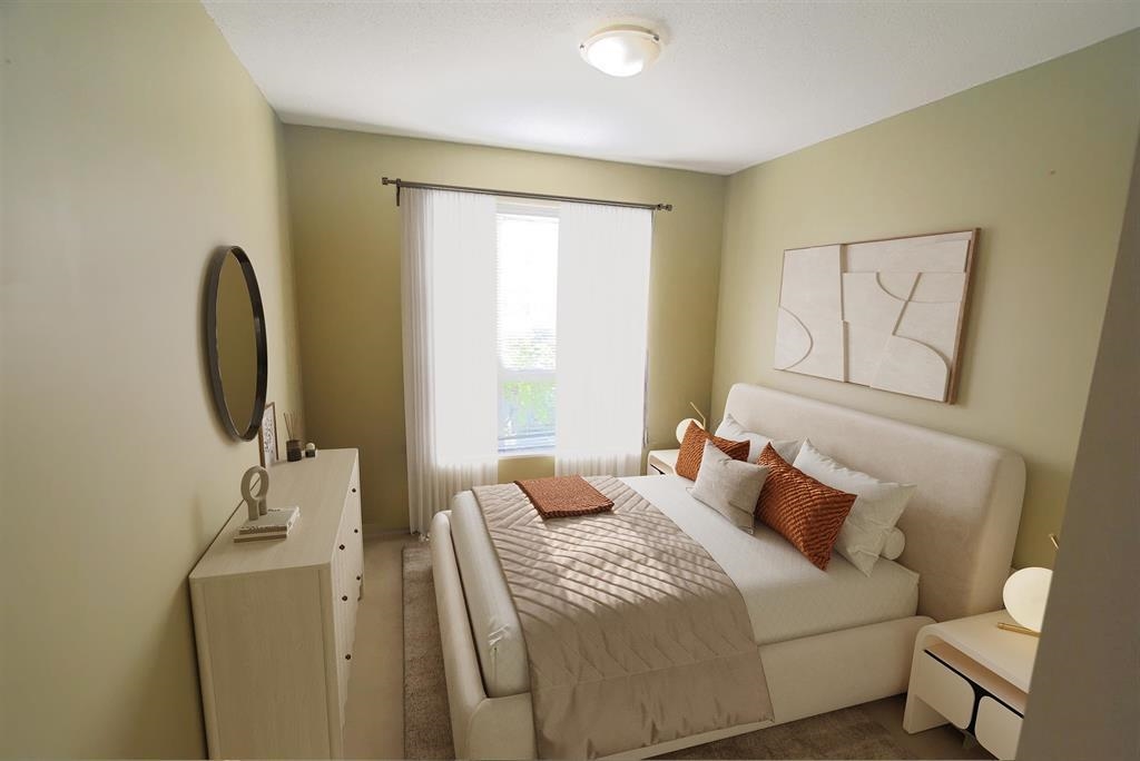 Living Room Photo of 3306 5119 Garden City Road, Richmond, BC