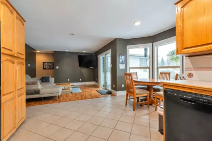 Laundry Room Photo of 1372 Oxford Street, Coquitlam, BC