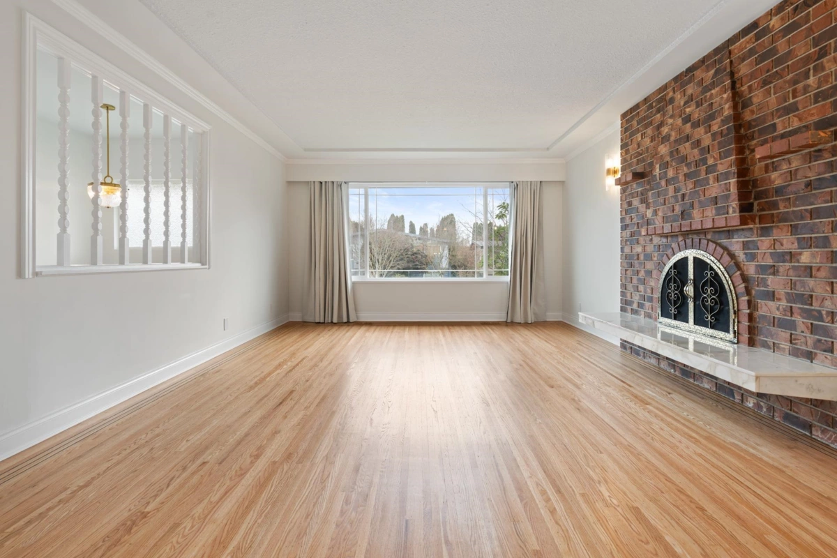 Dining Area Photo of 1743 Taralawn Court, Burnaby, BC
