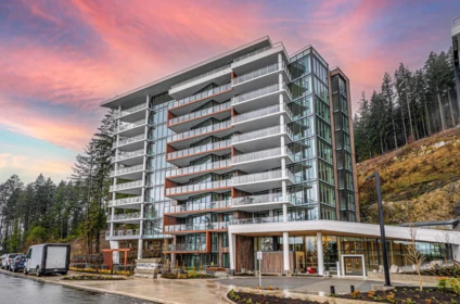 Front Yard Photo of 307 3963 Uplands Way, West Vancouver, BC