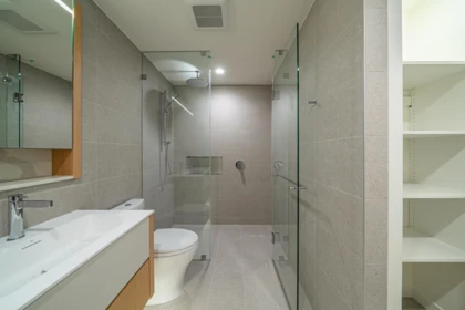 Hallway Photo of 307 3963 Uplands Way, West Vancouver, BC