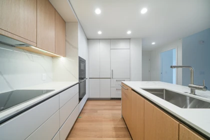 Primary Bathroom Photo of 307 3963 Uplands Way, West Vancouver, BC