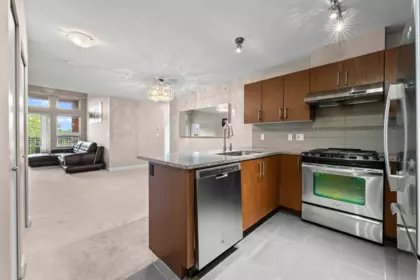 407 6800 Eckersley Road, Richmond, BC, Richmond — Apartment/Condo for sale