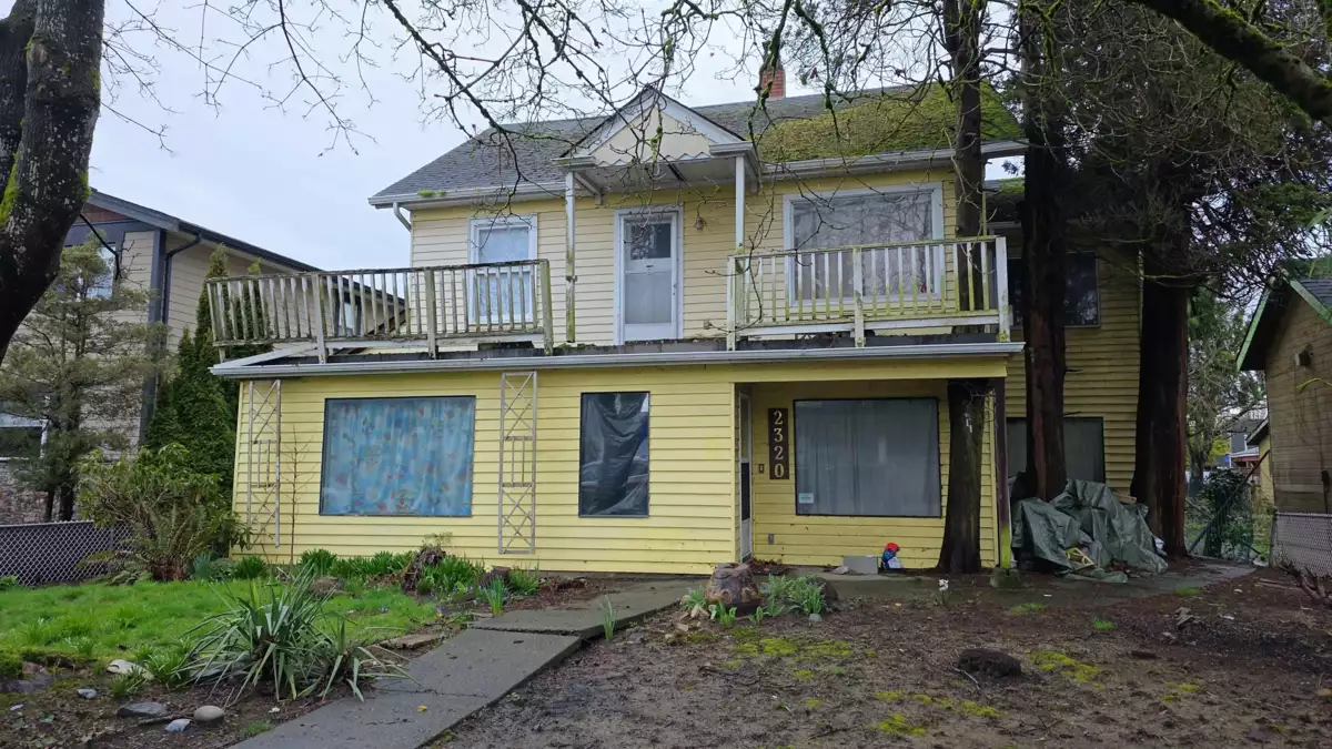 Family Room Photo of 2320 Boeing Avenue, Richmond, BC