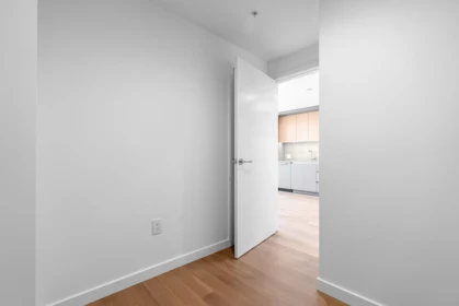 Hallway Photo of 409 3963 Uplands Way, West Vancouver, BC