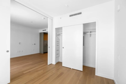 Loft / Bonus Room Photo of 409 3963 Uplands Way, West Vancouver, BC