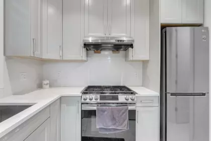 Walk-In Closet Photo of 13995 79a Avenue, Surrey, BC