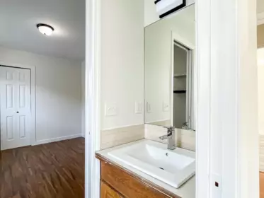 Entry Foyer Photo of 11942 99 Avenue, Surrey, BC