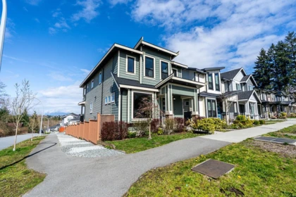 13927 60 Avenue, Surrey, BC, Surrey — Single Family Residence for sale
