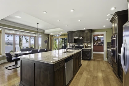 Kitchen Island Photo of 7626 Eureka Avenue, Halfmoon Bay, BC