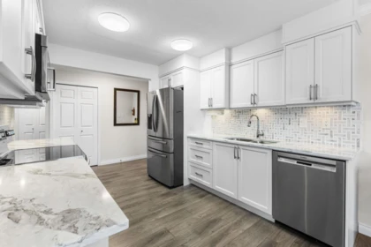 228 32853 Landeau Place, Abbotsford, BC, Abbotsford — Apartment/Condo for sale