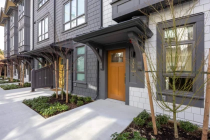 102 2322 Emery Court, North Vancouver, BC, North Vancouver — Townhouse for sale