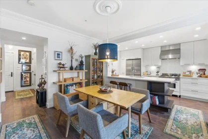 Kitchen Photo of 306 168 E 35th Avenue, Vancouver, BC