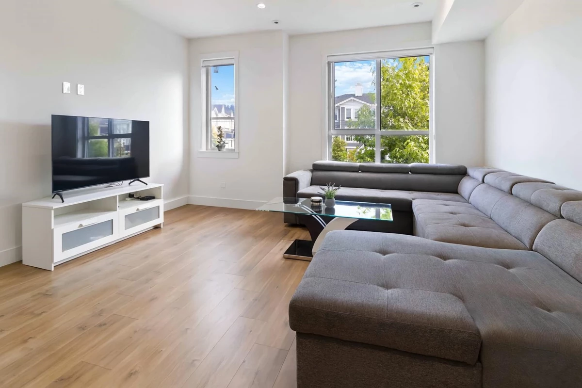 Family Room Photo of 41 11556 72a Avenue, Delta, BC