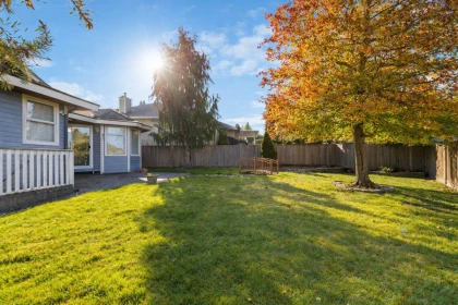 16339 95 Avenue, Surrey, BC, Surrey — Single Family Residence for sale