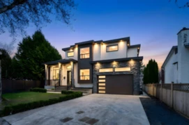 8958 139a Street, Surrey, BC