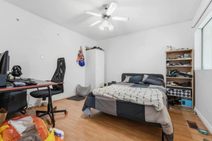Bedroom 3 Photo of 6777 Kerr Street, Vancouver, BC