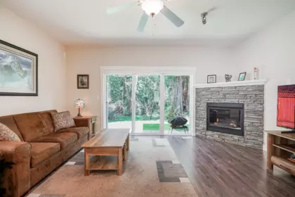 4 11540 Glacier Drive, Mission, BC, Mission — Single Family Residence for sale