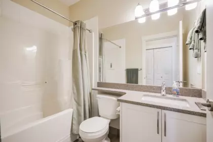 Hallway Photo of 4 11540 Glacier Drive, Mission, BC