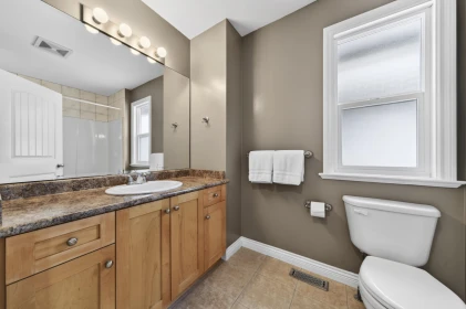 Hallway Photo of 11812 191a Street, Pitt Meadows, BC