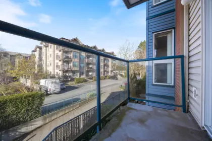 Front Yard Photo of 202 20277 53 Avenue, Langley, BC