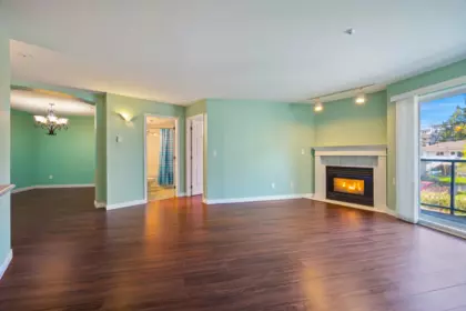 Kitchen Photo of 202 20277 53 Avenue, Langley, BC