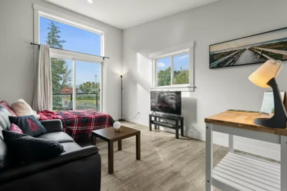 Laundry Room Photo of 34609 2 Avenue, Abbotsford, BC