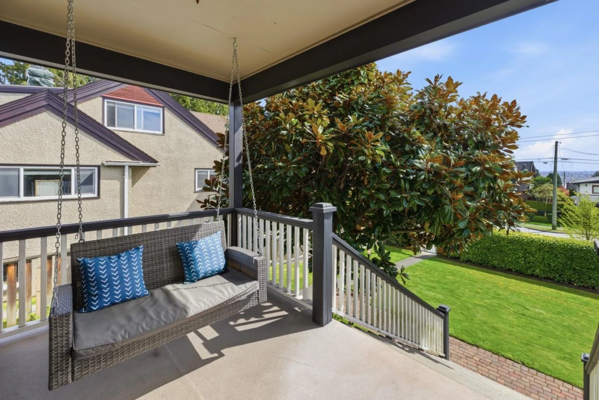 Family Room Photo of 424 E Keith Road, North Vancouver, BC