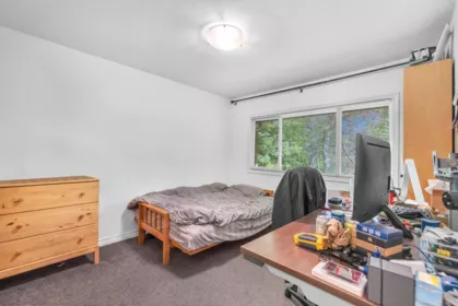 Bedroom 4 Photo of 825 W 20th Street, North Vancouver, BC