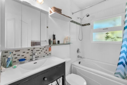 Powder Room Photo of 825 W 20th Street, North Vancouver, BC