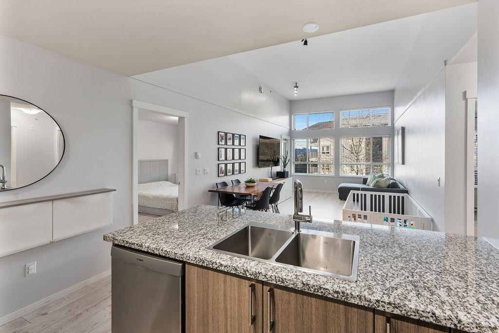 Living Room Photo of 413 3156 Dayanee Springs Boulevard, Coquitlam, BC