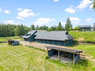 Outdoor Kitchen Photo of 26276 69 Avenue, Langley, BC