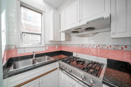 Breakfast Nook Photo of 2039 W 62 Avenue, Vancouver, BC