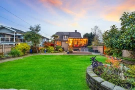 402 E 13th Street, North Vancouver, BC