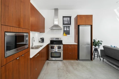 Aerial View of 626 E 22 Avenue, Vancouver, BC