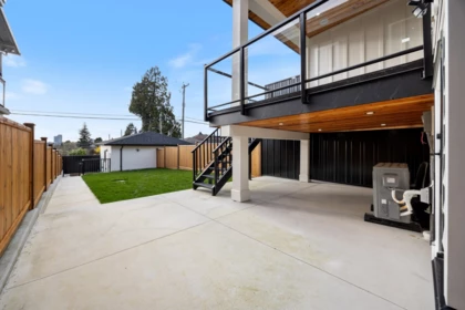 Street View Photo of 1 7361 Fraser Street, Vancouver, BC
